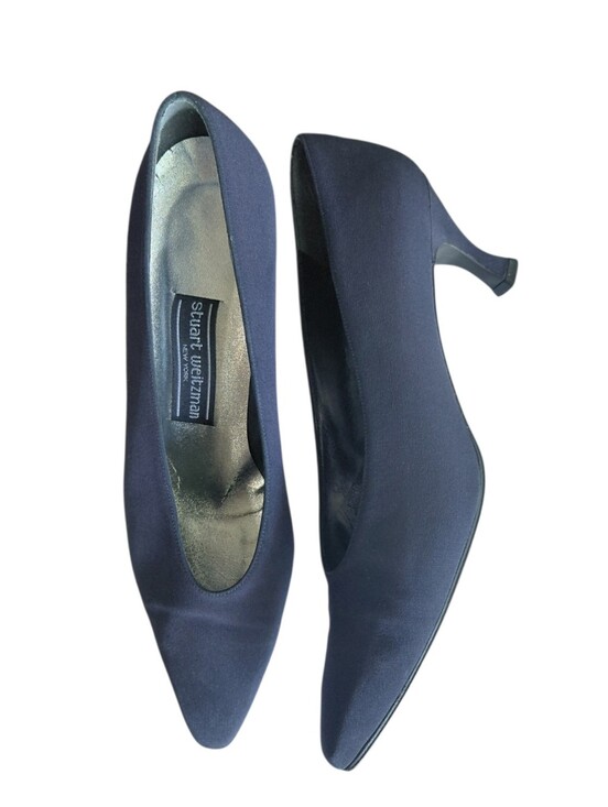 Stuart Weitzman Shoes - Stuart Weitzman Classic Navy Blue Pointed Toe Kitten Heel Pumps Size 9.5